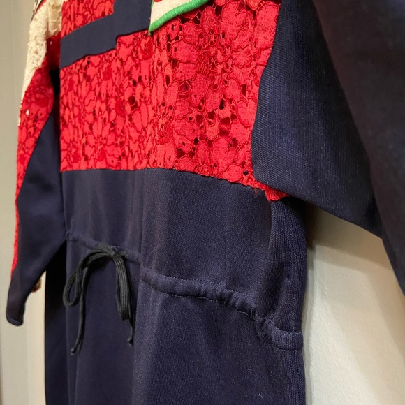 Gucci GG Floral Lace Logo Stripe Dress, Size XL - Picture 5 of 16